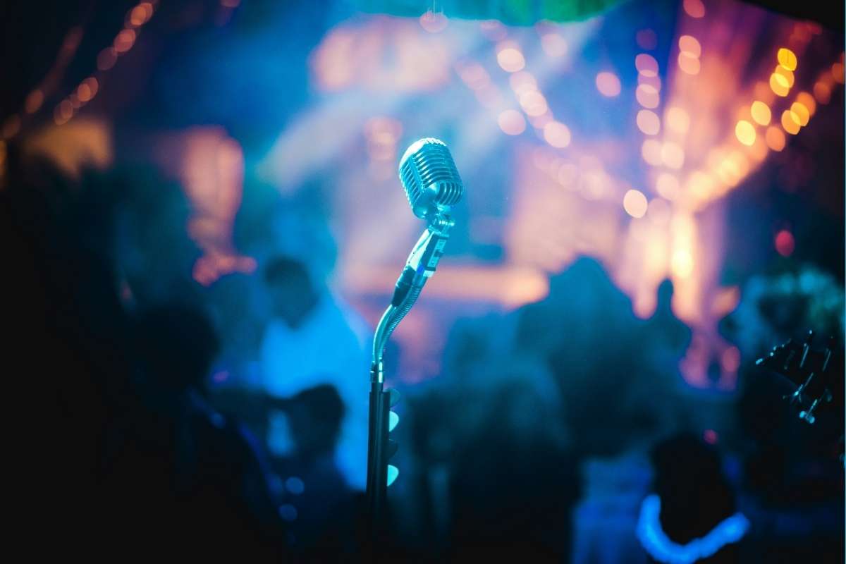 public words pop lyrics tell leaders